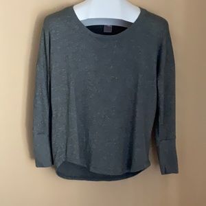 No Boundaries Size L (11-13) Green Long Sleeve Sweater